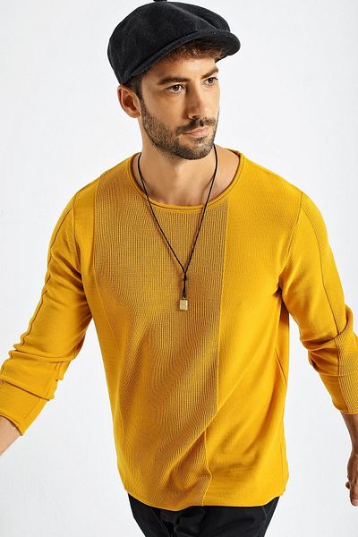 CHUBA Men's Roll Collar Panel Pattern Thin Sports Knitwear Sweater 21w306