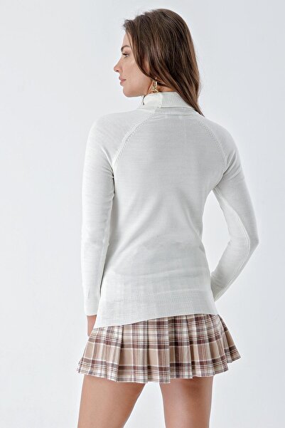 CHUBA Women's Full Turtleneck Basic Knitwear Sweater Ecru 24w102