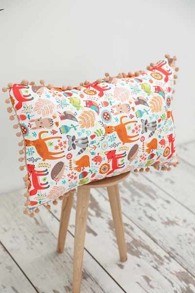 Aisha's Design Deer Hedgehog Patterned 50X30 cm Children's Throw Pillow Cover - Pompom Edges, K-400