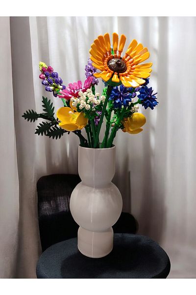 Maflen Nordic Nordic Style Special Design Decorative Vase Bioplastic White