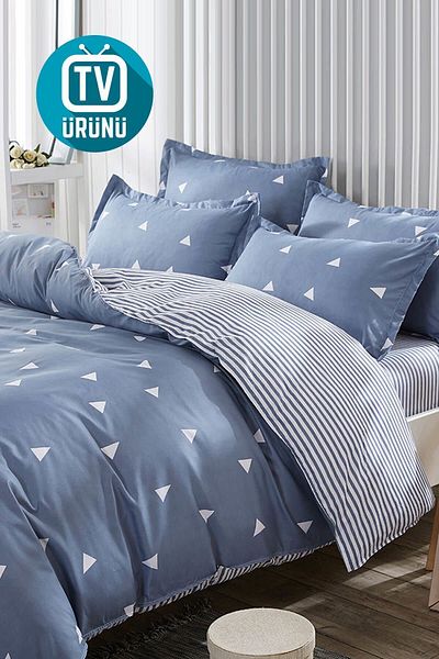 Eponj Home Двойна кувертюра за лесно гладене Triangle Cloud Blue