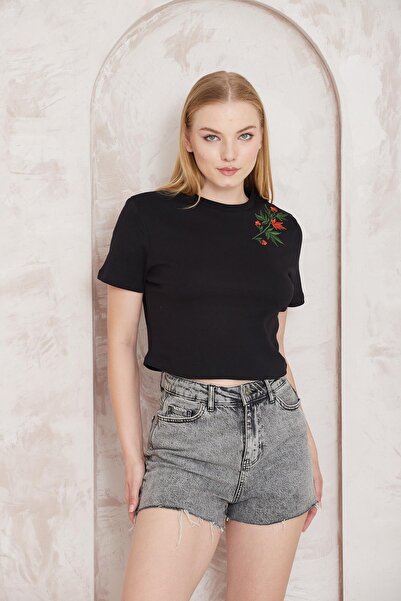 AMİDA Tricou negru cu umăr brodat Çınarı Basic Crop - 2411