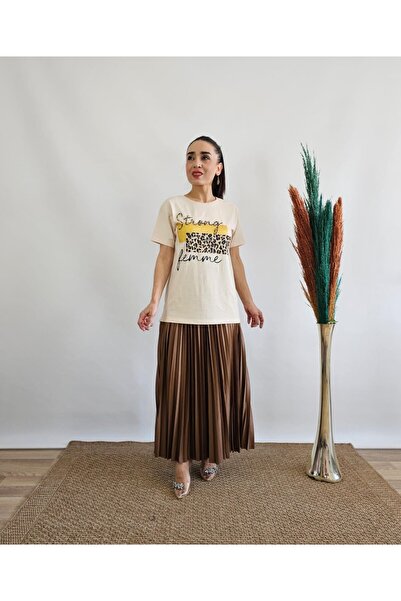 Altı Üstü Butik Majica sa snažnim leopardom