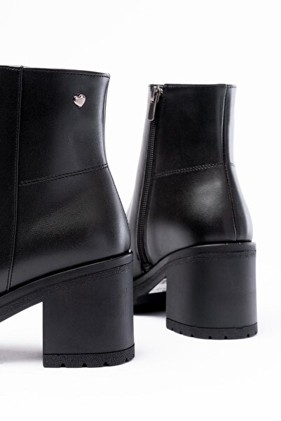 Aymood 767-3020 Чорні жіночі черевики на товстому каблуці з блискавкою