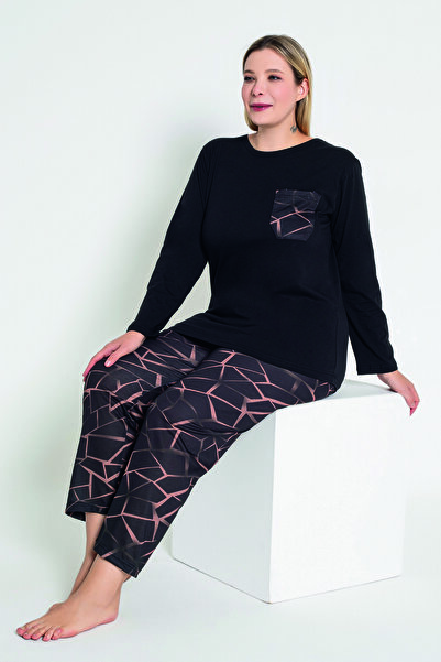 MyBen Kadın Siyah Renkli Geometrik Desenli Uzun Kollu Pijama Takımı B-51