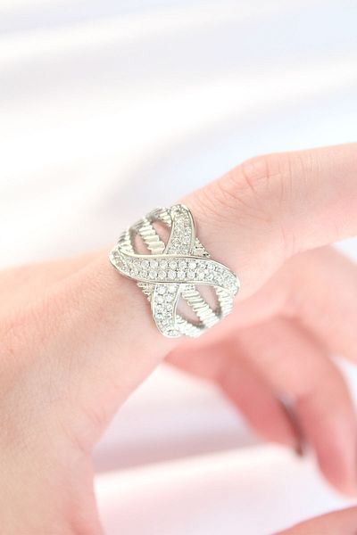Skygo Silver Colored Thick Zircon X Design Ring - Adjustable TJ-BYK3120