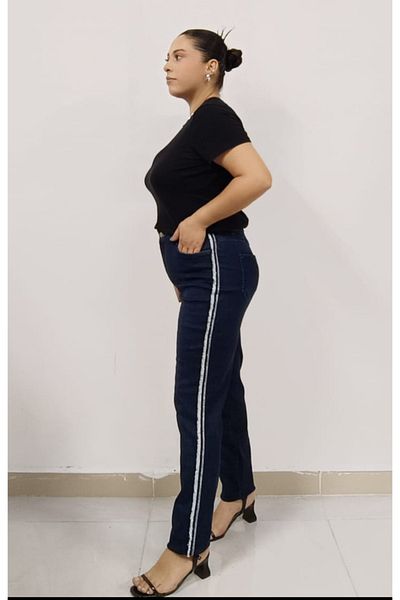 AKŞEN GİYİM PANTALONI DENIM LARGI LICHRA, MĂRIME MARE, CU CUSĂTURI URATE PE LATERALE