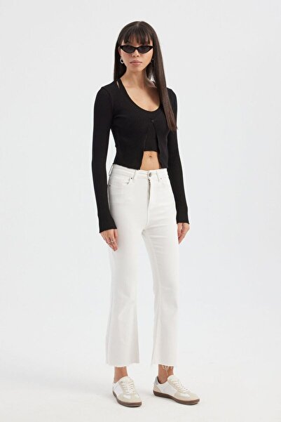 Hiccup Колекція: Кардиган з ґудзиками, V-подібним вирізом, довгими рукавами та коротким верхом