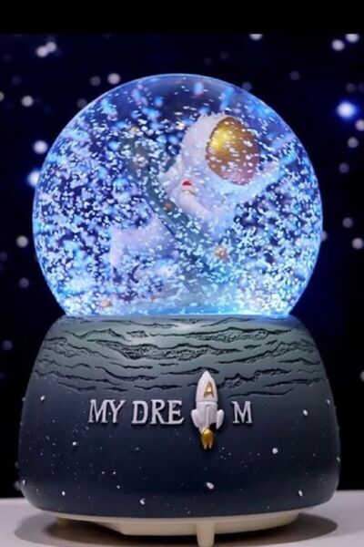 BaharHediyelik Astronot Hayalim Işıklı Müzikli Orta Boy Kar Küresi