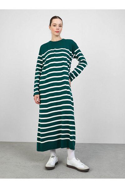 Benin Ριγέ Crew Neck Basic Knitwear Hijab Φόρεμα - Emerald - Benin