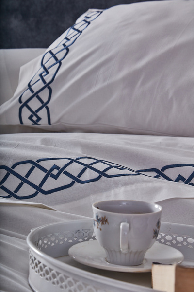 Nazik Home Valencia Zincir Nakışlı Çift Kişilik 3 Parça Nevresim Set