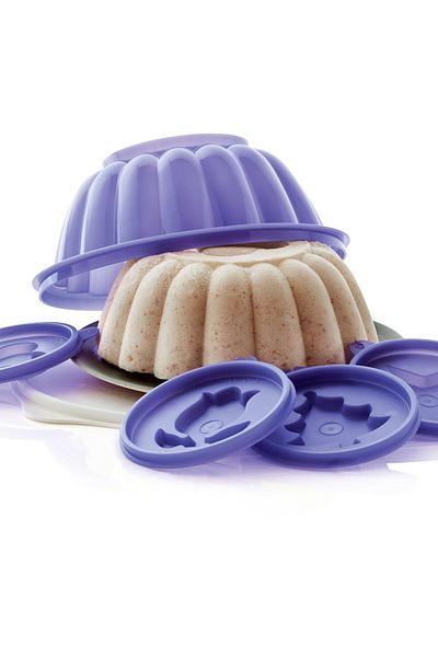 Tupperware Plum Gel Serving Mold