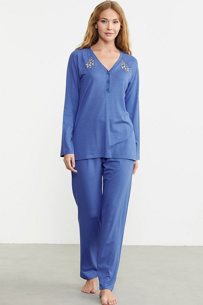 Sementa Set pijamale cu nasturi cu broderie albastră