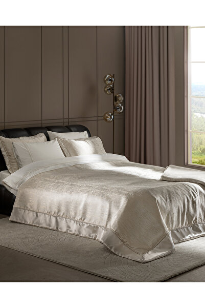 Madame Coco Vezelay Çift Kişilik 8 Parça Çeyiz Seti - Gold