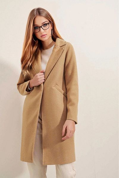 hazelin Stylish Stamp Coat - Single Button, Double Pocket and Lining Hzl23W-Bd 190851