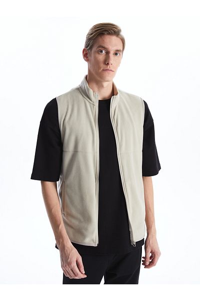 LC Waikiki Comfortable Fit Stand Collar Fleece Men's Vest