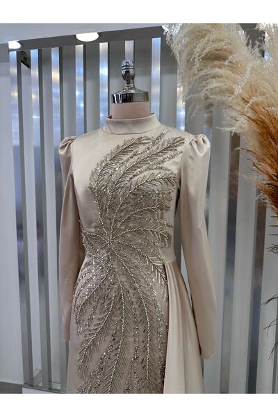 Genel Markalar Kuyruklu Saten Abiye Yaprak