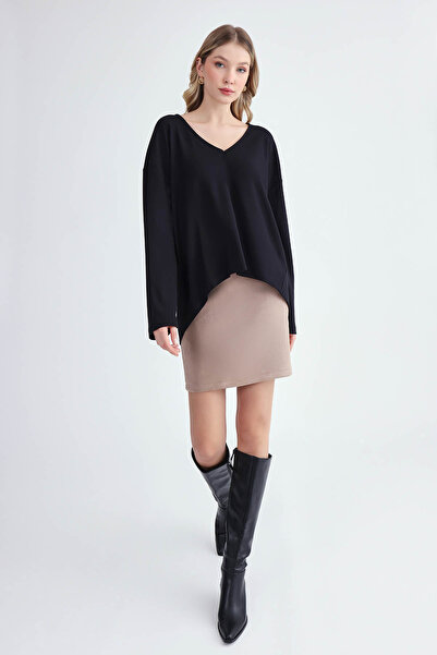 Vitrin Modal Fabric V-Neck Long Sleeve Loose Blouse