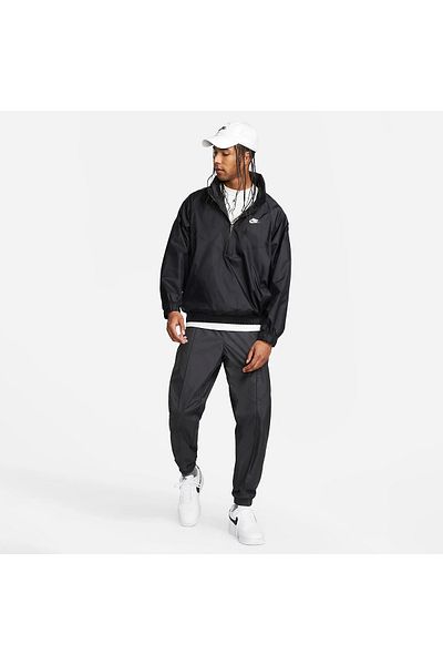Nike Αθλητικά ρούχα Windrunner Ανδρικό μαύρο μπουφάν με κουκούλα