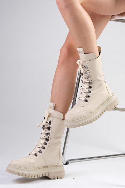 Mio Gusto Bézs színű bőr szőrmével bélelt női csizma