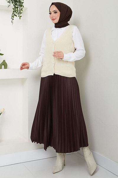 hafsamina Cream Knitwear Vest - Buttoned, Hm2595