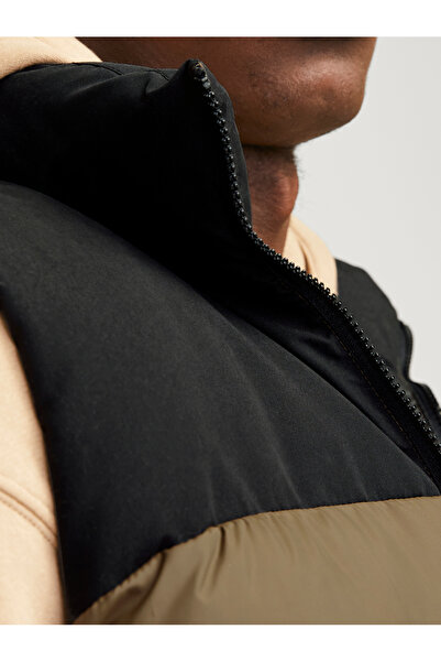 Jack & Jones Stand Collar Color Block Puffer Gilet