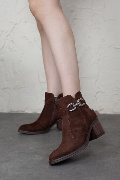 Mammamia Γυναικείες μπότες Nubuck από γνήσιο δέρμα με μεταλλικά αξεσουάρ και φερμουάρ