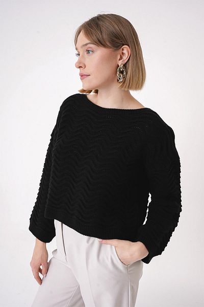 CHUBA Women's Patterned Spanish Sleeve Comfortable Fit Crew Neck Knitwear Sweater Black 25W3006