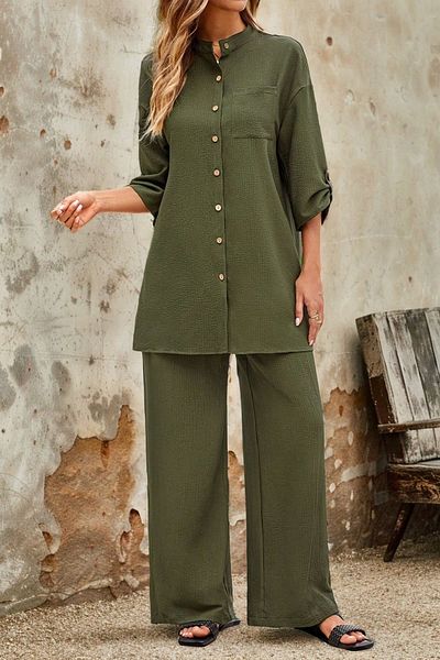 Know Women's Green Cufflinks Detail Crinkle Top and Bottom Set