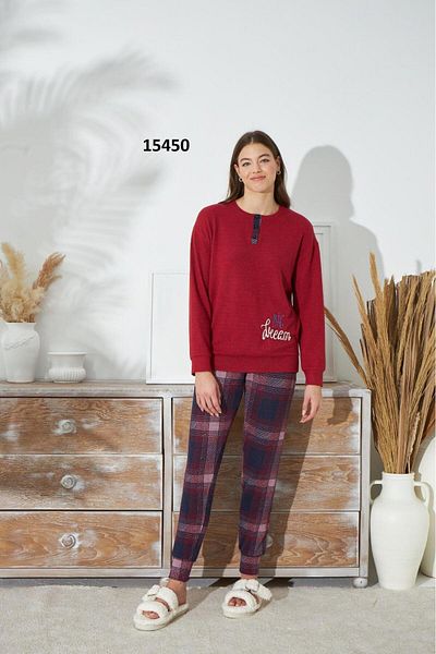 Sevim 15450 Set de pijamale cu mânecă lungă brodat pentru femei