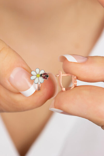 TEK TARZIM TAKI Uğur Böcekli Papatya Gümüş Çocuk Küpesi J Küpe (2 - 8 YAŞ)