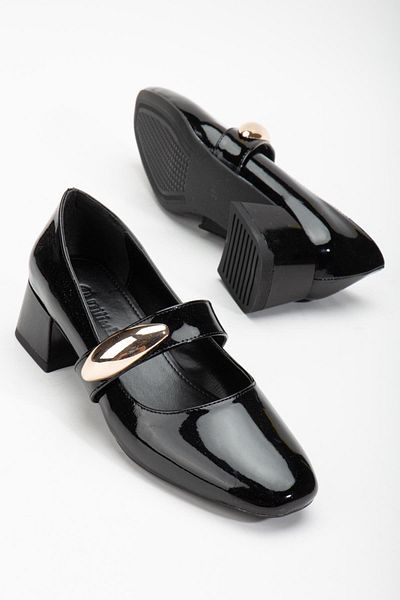 Dilimler Ayakkabı Large Size Women's Heeled Shoes Black Patent Leather Helmet Metal Buckle