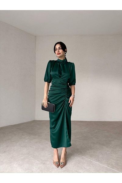 Afiş Butik Σατέν κοντομάνικο φόρεμα με σχισμή