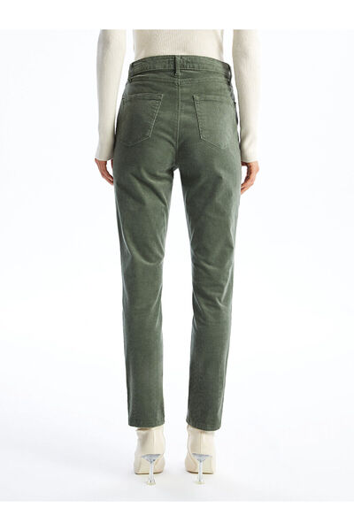 LC Waikiki Slim Fit bársonyos női nadrág