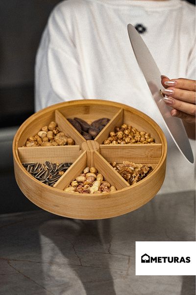 Meturas 6 Compartment Bamboo Round - Kitchen Home Presentation Tray with Lid