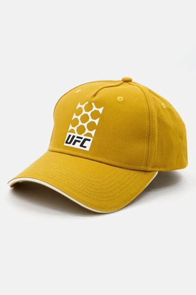 UFC قبعة بيسبول قابلة للتعديل بشعار العلامة التجارية للرجال، باللون الأصفر