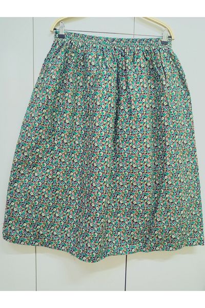 hoaryage Elastic Waist Crispy Floral Flannel Dividin Maxi Length Skirt Length 85cm