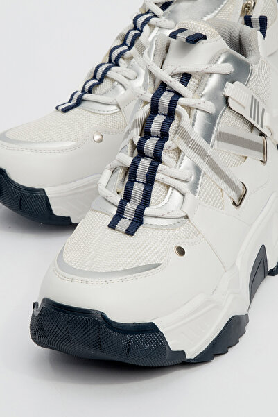 LuviShoes CLARA Beyaz Laci Fermuarlı ve Bağcıklı Kadın Spor Bot