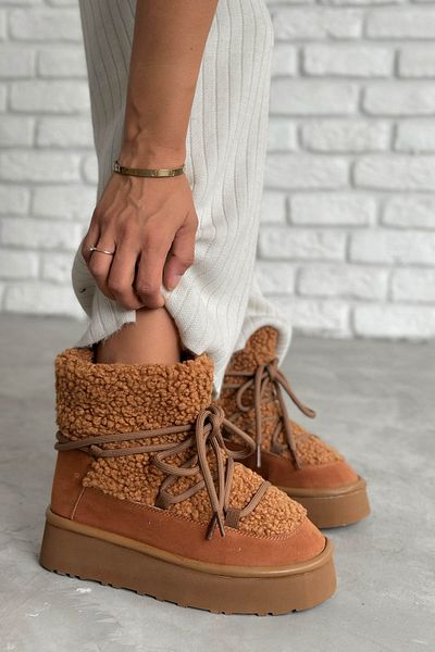 Shoebutik Γυναικείες χειμερινές μπότες Frigo Brown βελούδινη λεπτομέρεια με δαντέλα