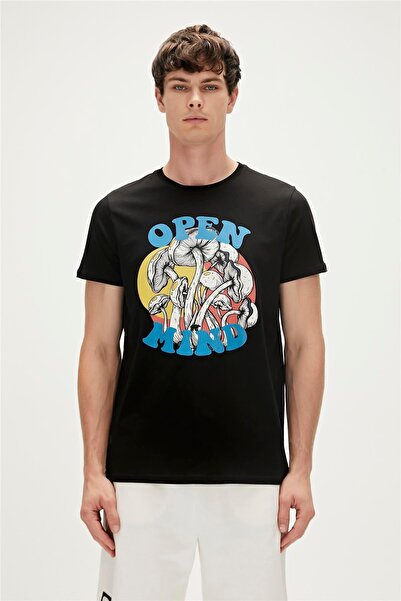 Bad Bear تي شيرت رجالي أسود برقبة دائرية من Open Mind