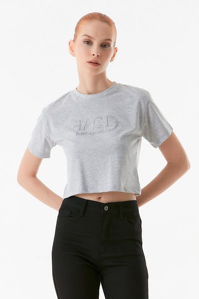 Fulla Moda Tricou cu text tăiat cu broderie