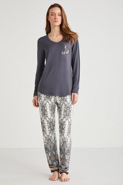 Penyemood Ethnic patterned pajama set