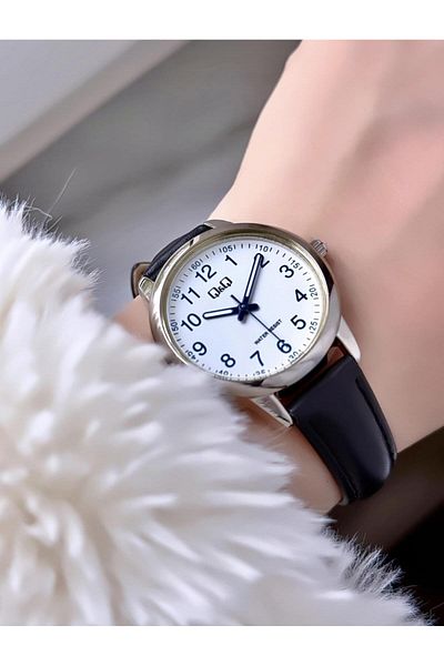 Q&Q Minimal Elegant Thin Case Numeral Women Leather Cord Wrist Watch