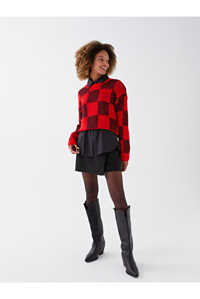 LC Waikiki Gemusterter Rundhals-Langarm-Übergrößen-Strickpullover für Damen