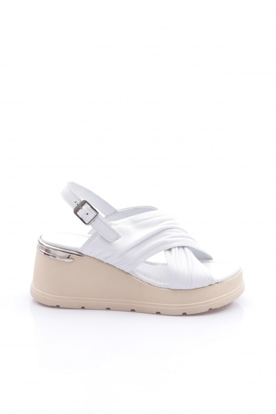 DGN 78-2432 Sandale de damă cu bretele încrucișate cu talpă groasă