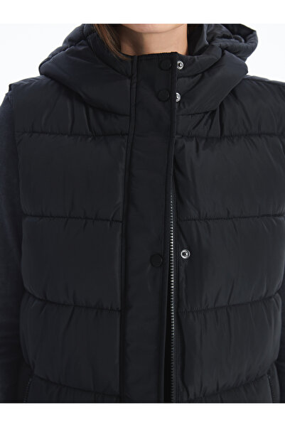 LC Waikiki Women's Hooded Plain Puffer Vest