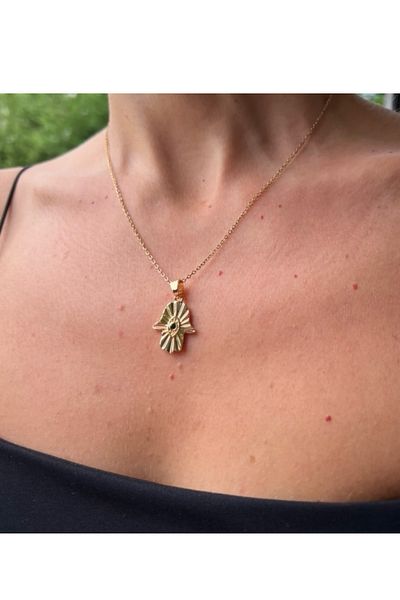 gaila design Steel Green Stone Fatma Mother Hand Necklace