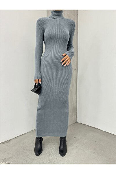 Modamorfo Šaty z žebrovaného úpletu do poloviny – šedé