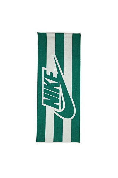 Nike Prosop de antrenament unisex verde - Club N.101.1123.119.OS