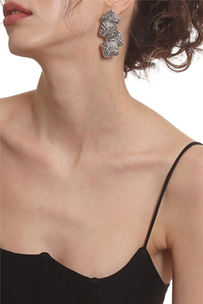 LABALABA Kadın Antik Gümüş Kaplama Çivili Model Tasarım Küpe